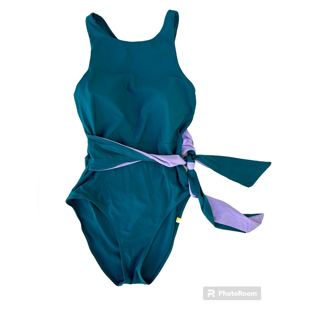 🩱Summersalt Women’s Belted Cove Bathing Suit Size 6